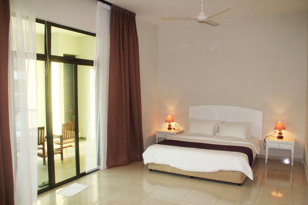 The Bliss Malacca Екстериор снимка
