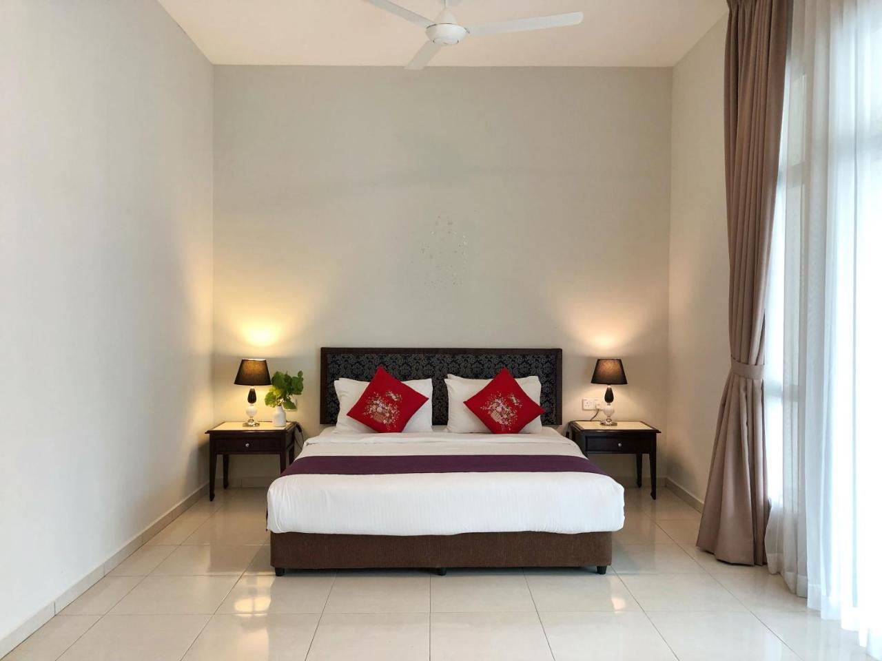 The Bliss Malacca Екстериор снимка